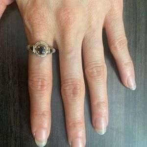 14k gold sapphire mini diamond ring size 6.5